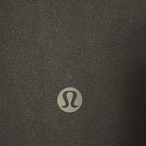 Lululemon black dance pants capri length size 8 - Picture 10 of 11